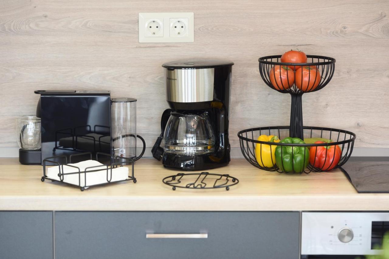 Porto Boutique #A Apartment เทสซาโลนิกิ ภายนอก รูปภาพ